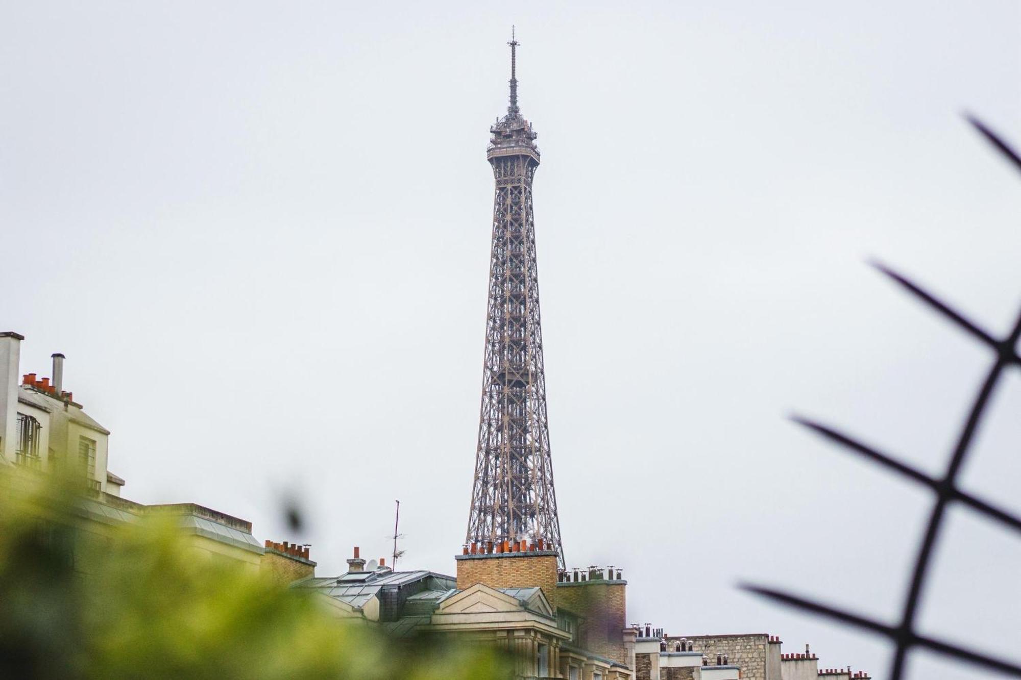Executive Room with Eiffel Tower View